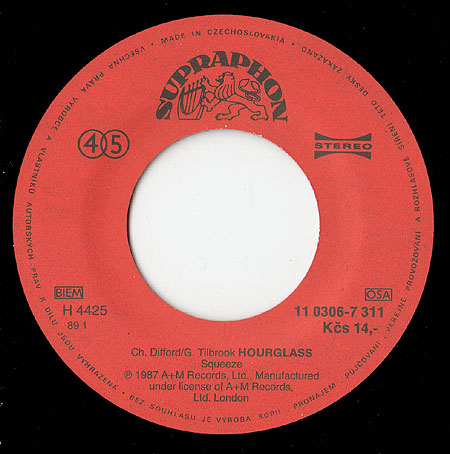 EDICE DISKOTKA 105 : Squeeze - Hourglass / The Prisoner